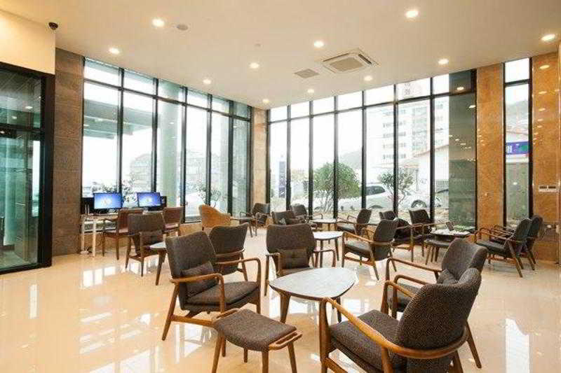Sims Hotel Чеджудо Экстерьер фото
